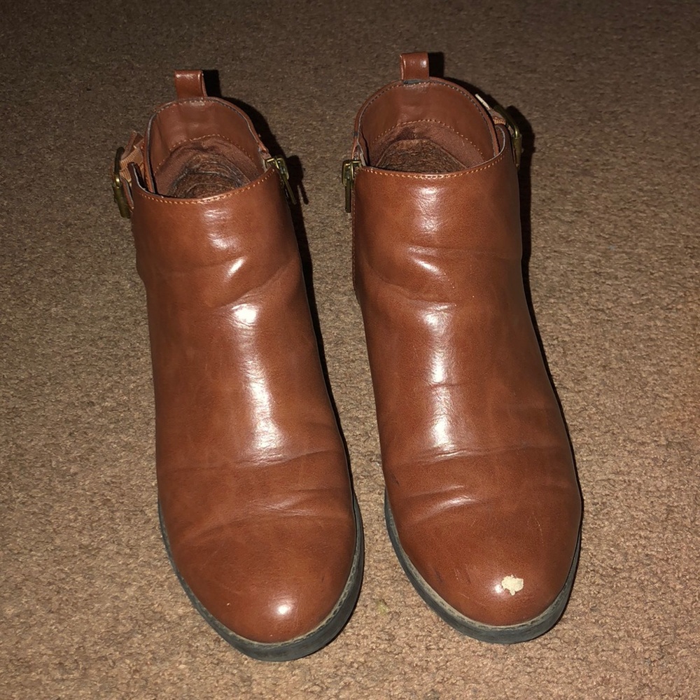 Ankle boots